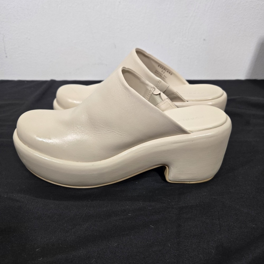 Everlane The Puffa Clog in Parchment NWOT 9.5